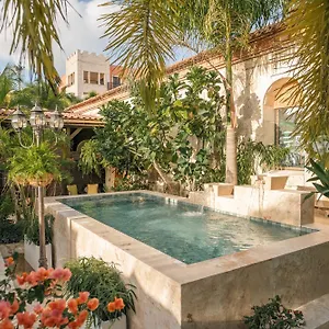 hotel-casa-don-luis-cap-cana-by-faranda-boutique.comcaribbean.com/